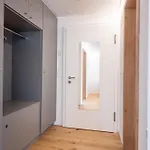 Zuhause In Den Alpen Ihre Mit Hallenbad Und Sauna Appartement *