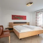 Zuhause In Den Alpen Ihre Mit Hallenbad Und Sauna