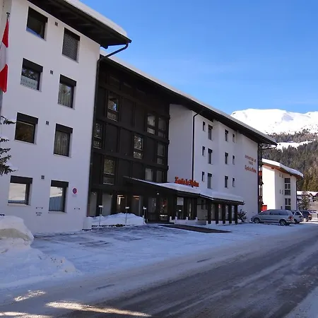 Zuhause In Den Alpen Ihre Mit Hallenbad Und Sauna Daire Lenzerheide