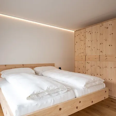 Zuhause In Den Alpen Ihre Mit Hallenbad Und Sauna Lenzerheide