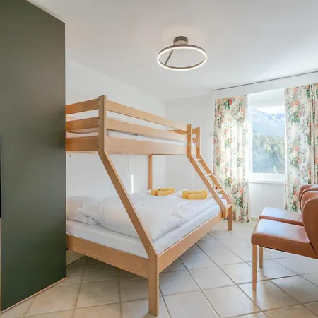 Zuhause In Den Alpen Ihre Mit Hallenbad Und Sauna Lenzerheide