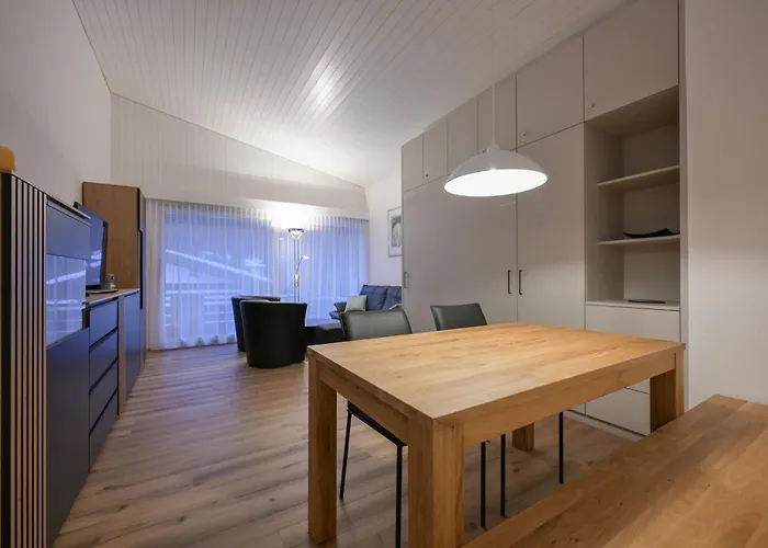 Zuhause In Den Alpen Ihre Mit Hallenbad Und Sauna * Lenzerheide