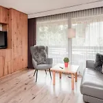 Zuhause In Den Alpen Ihre Mit Hallenbad Und Sauna * Lenzerheide