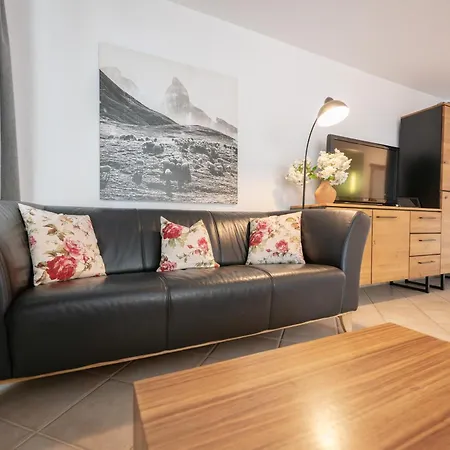 Zuhause In Den Alpen Ihre Mit Hallenbad Und Sauna *