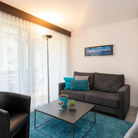 Zuhause In Den Alpen Ihre Mit Hallenbad Und Sauna * Lenzerheide