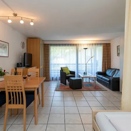 Zuhause In Den Alpen Ihre Mit Hallenbad Und Sauna * Lenzerheide