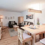 Tgesa La Roiva, Mit Hallenbad Und Sauna *